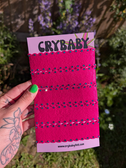 🩷 Pink links with blue gems 🩵